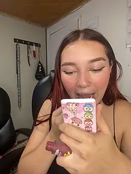 Karen18 boobs online show from 03/07/26, 01:12