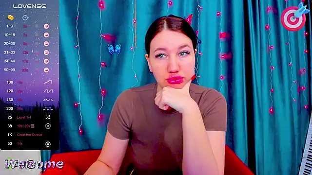Haley Nikki online show from 02/05/26, 01:23