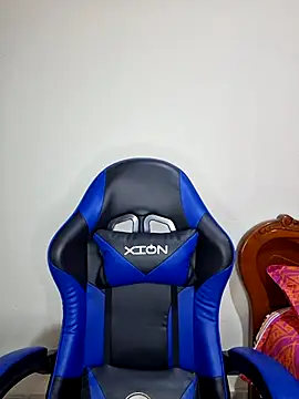 Natasha 50 online show from 12/23/25, 12:11