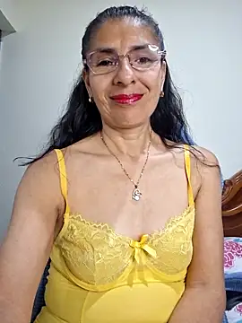 Snapshot of Natasha_50 chatting on 06/12/26, 01:03 Natasha 50 online show from 06/12/26, 01:03