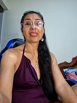 Natasha 50 online show from 04/28/26, 02:27
