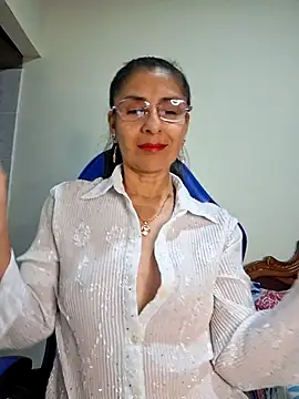 Natasha 50 online show from 04/23/26, 01:12