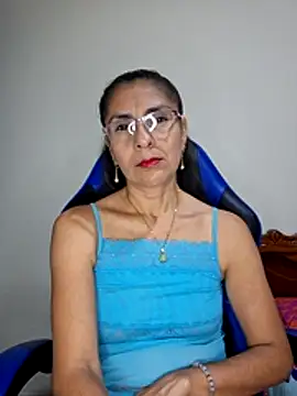 Natasha 50 online show from 01/17/26, 01:09