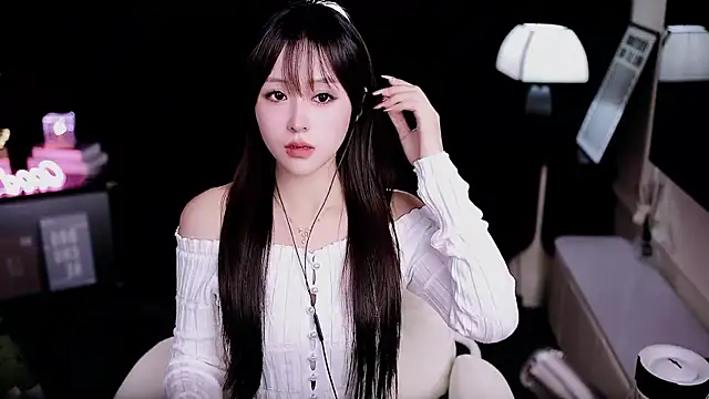 coward by online show from 02/05/26, 11:17