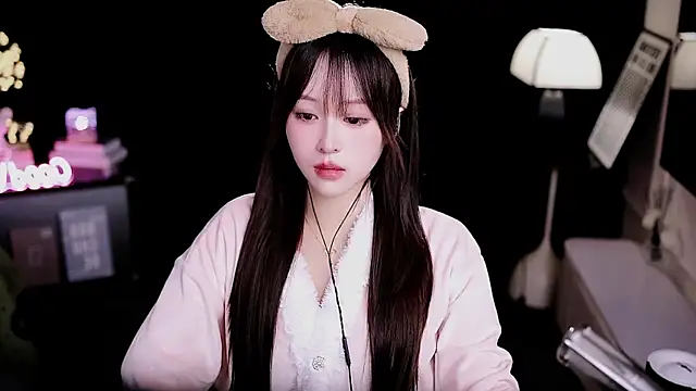 coward by online show from 02/21/26, 07:10