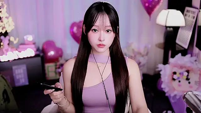 coward by online show from 03/31/26, 10:17