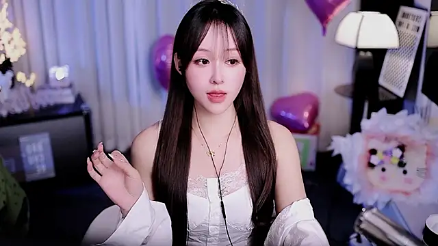 coward by online show from 04/08/26, 11:01