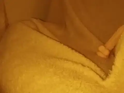 Snapshot of peepformance chatting on 10/15/25, 07:49 peepformance online show from 10/15/25, 07:49