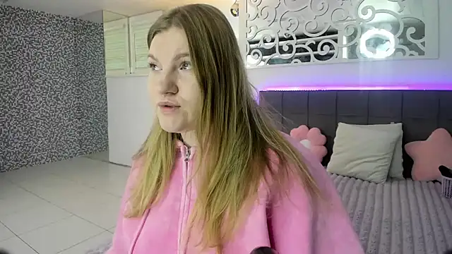 Snapshot of AshleyJoness chatting on 11/29/25, 06:02 AshleyJoness online show from 11/29/25, 06:02