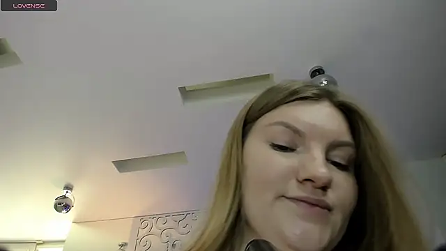 Snapshot of AshleyJoness chatting on 09/28/25, 05:25 AshleyJoness online show from 09/28/25, 05:25