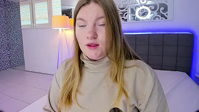 Snapshot of AshleyJoness chatting on 01/13/26, 06:17 AshleyJoness online show from 01/13/26, 06:17