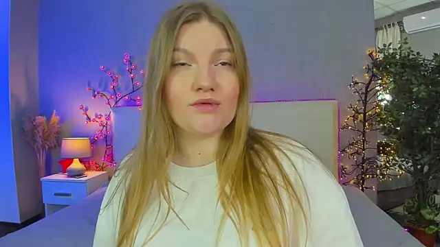 AshleyJoness online show from 04/05/26, 05:14