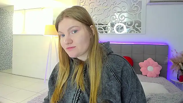 Snapshot of AshleyJoness chatting on 02/27/26, 06:02 AshleyJoness online show from 02/27/26, 06:02