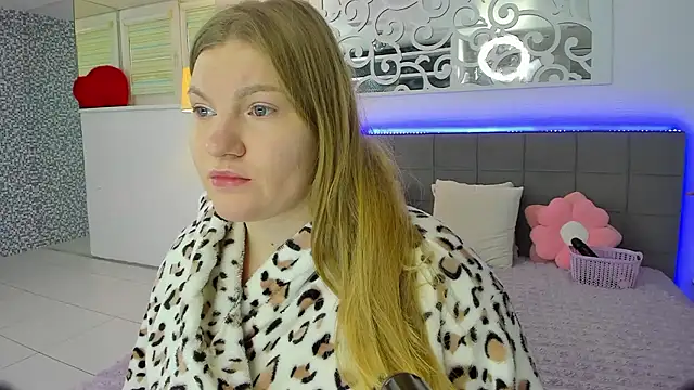 Snapshot of AshleyJoness chatting on 01/07/26, 06:07 AshleyJoness online show from 01/07/26, 06:07