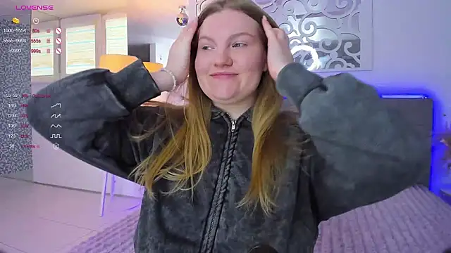 Snapshot of AshleyJoness chatting on 02/15/26, 06:25 AshleyJoness online show from 02/15/26, 06:25