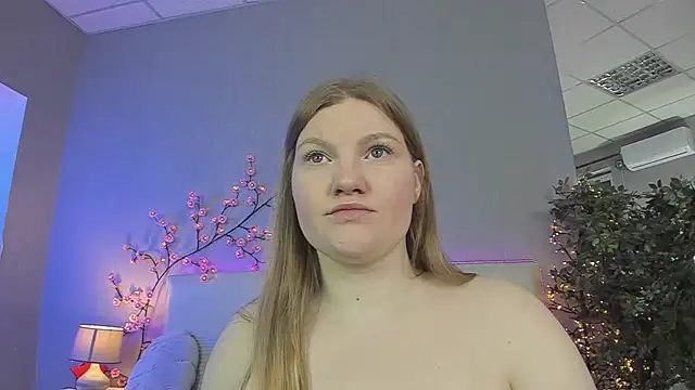 Snapshot of AshleyJoness chatting on 05/07/26, 05:01 AshleyJoness online show from 05/07/26, 05:01
