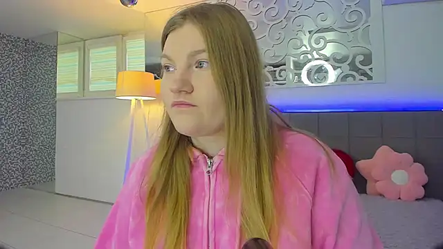 Snapshot of AshleyJoness chatting on 02/18/26, 06:00 AshleyJoness online show from 02/18/26, 06:00