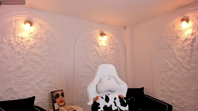 LiamCarterX online show from 04/08/26, 12:17