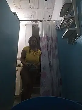 Snapshot of ebony-aston_eilin chatting on 02/17/26, 02:58 ebony-aston eilin online show from 02/17/26, 02:58