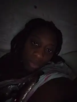 Snapshot of ebony-aston_eilin chatting on 03/02/26, 01:40 ebony-aston eilin online show from 03/02/26, 01:40