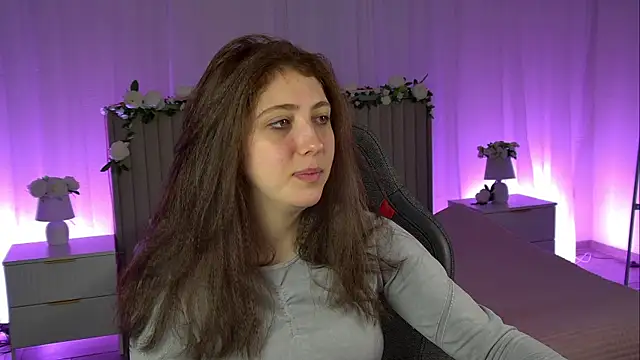 Mary Miiller online show from 10/26/25, 06:25