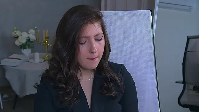 Mary Miiller online show from 11/11/25, 09:59