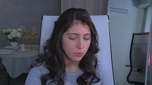 Mary Miiller online show from 11/08/25, 06:17