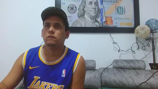 Snapshot of owenandrosecs chatting on 01/10/26, 09:32 owenandrosecs online show from 01/10/26, 09:32