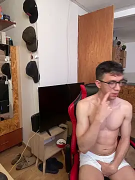 angelicious  online show from 11/20/25, 12:39