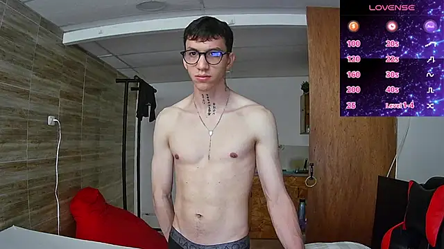 angelicious  online show from 10/24/25, 12:04