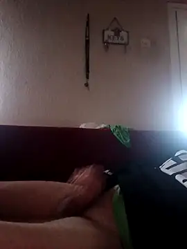 Snapshot of Makis09 chatting on 02/05/26, 06:53 Makis09 online show from 02/05/26, 06:53