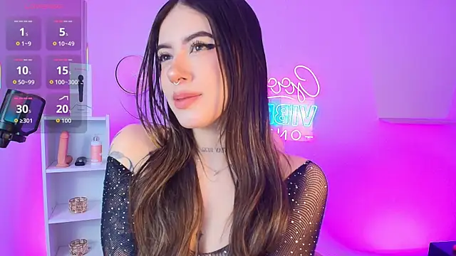 Alice Vixen online show from 10/24/25, 12:37