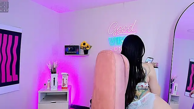 Alice Vixen online show from 05/22/26, 12:14