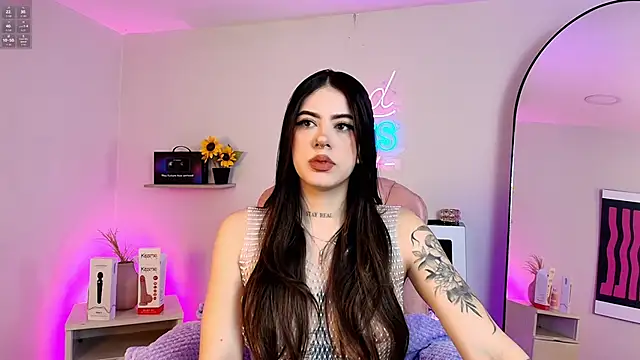 Alice Vixen online show from 04/16/26, 12:17