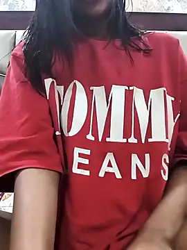 RENUKA RAJPUT online show from 11/23/25, 02:38