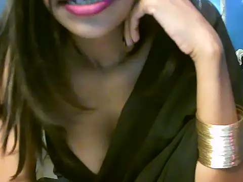 RENUKA RAJPUT online show from 11/21/25, 10:25