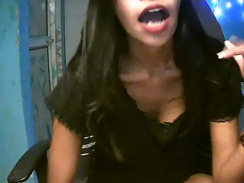 RENUKA RAJPUT online show from 03/06/26, 08:04