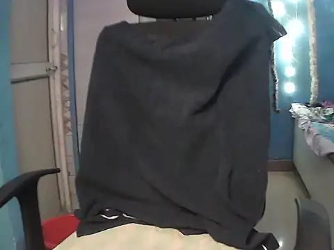 RENUKA RAJPUT online show from 11/05/25, 05:27