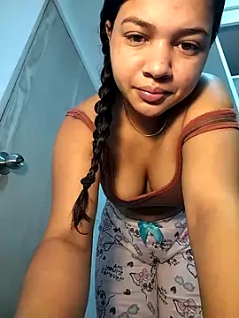 Eimy-04 online show from 10/26/25, 10:43