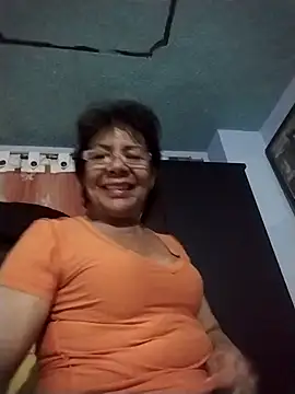 Snapshot of OliviaMorris1 chatting on 10/22/25, 10:52 OliviaMorris1 online show from 10/22/25, 10:52