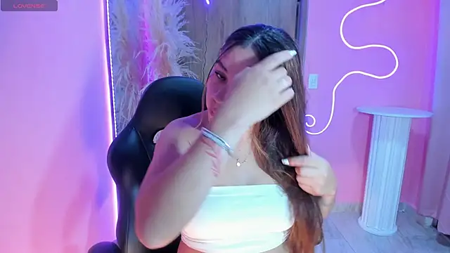 Brandy priscot online show from 04/18/26, 08:42