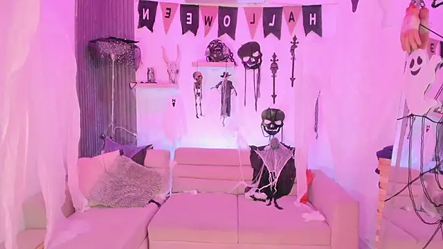 anuskah online show from 10/30/25, 07:44