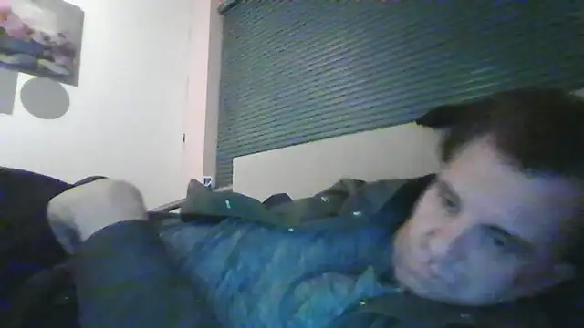 Snapshot of JasperGeil chatting on 10/07/25, 05:36 JasperGeil online show from 10/07/25, 05:36