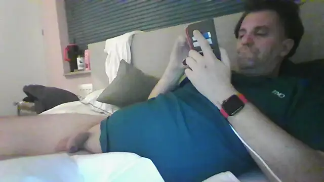 Snapshot of JasperGeil chatting on 09/27/25, 11:44 JasperGeil online show from 09/27/25, 11:44