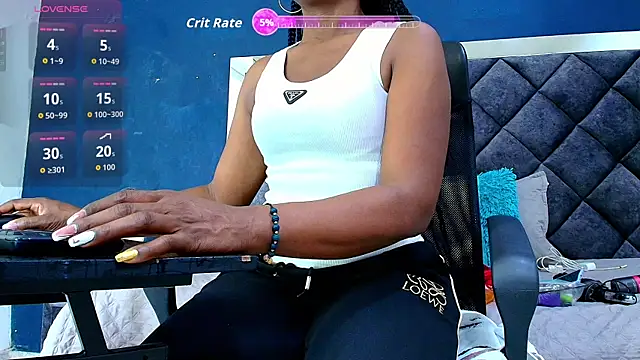 Snapshot of ebony__jheim chatting on 10/11/25, 12:06 ebony jheim online show from 10/11/25, 12:06