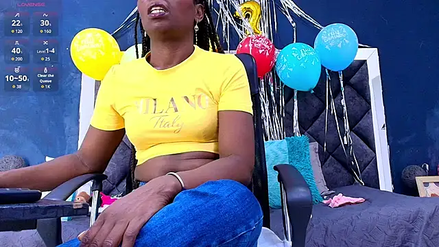 Snapshot of ebony__jheim chatting on 07/11/26, 12:16 ebony jheim online show from 07/11/26, 12:16