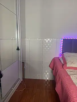 sophiemonroevip online show from 04/12/26, 02:59