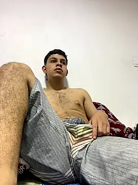 dominant boy77 online show from 11/26/25, 02:11