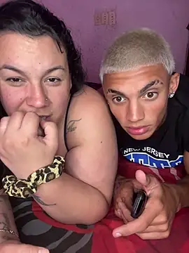 valen1891 online show from 12/18/25, 04:39