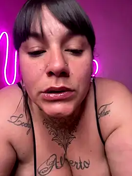 valen1891 online show from 11/19/25, 02:11